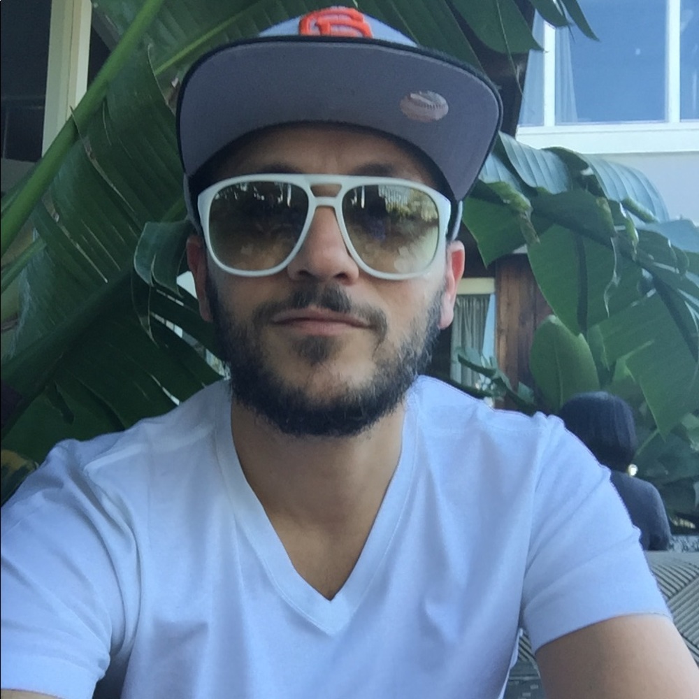 Meet your Posher, Thomas